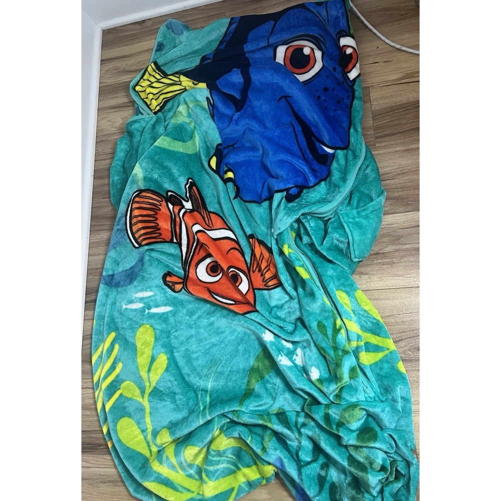 Disney Zippy Sack Finding Dory Nemo Bed Fits Like Sheet Twin Size
